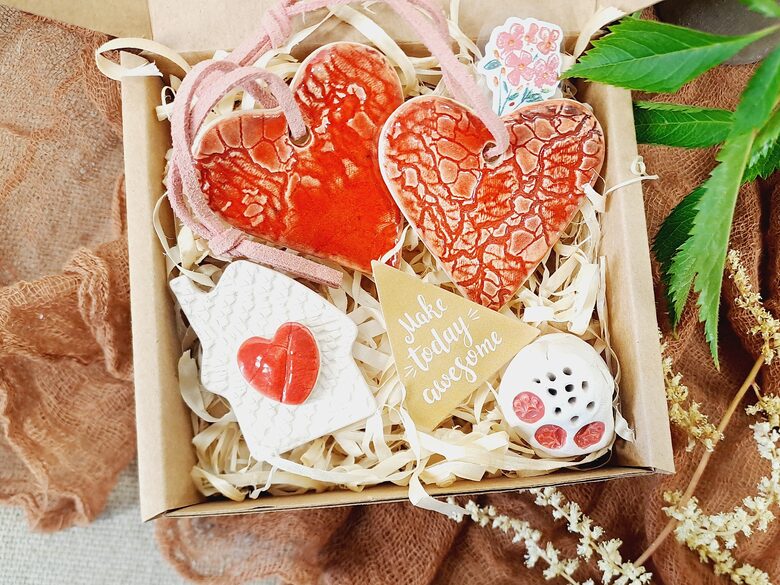 Gift Set 22 (Handmade Ceramic Decor)