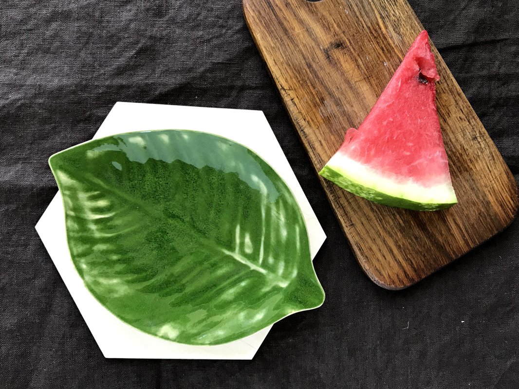 A plate ''Green leave''